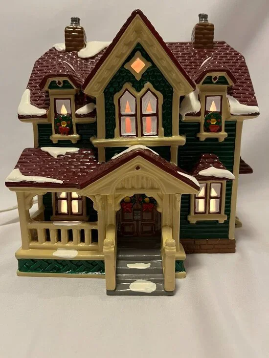 Department 56 Snow Village – Hartford House – Lighted Building – Original Box - Picture 1 of 15